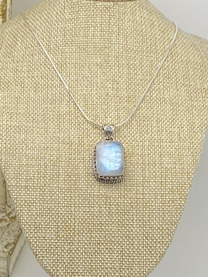 Pendentif Pierre de Lune