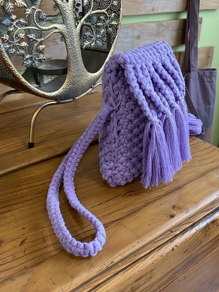 Sac à bandoulière en macramé